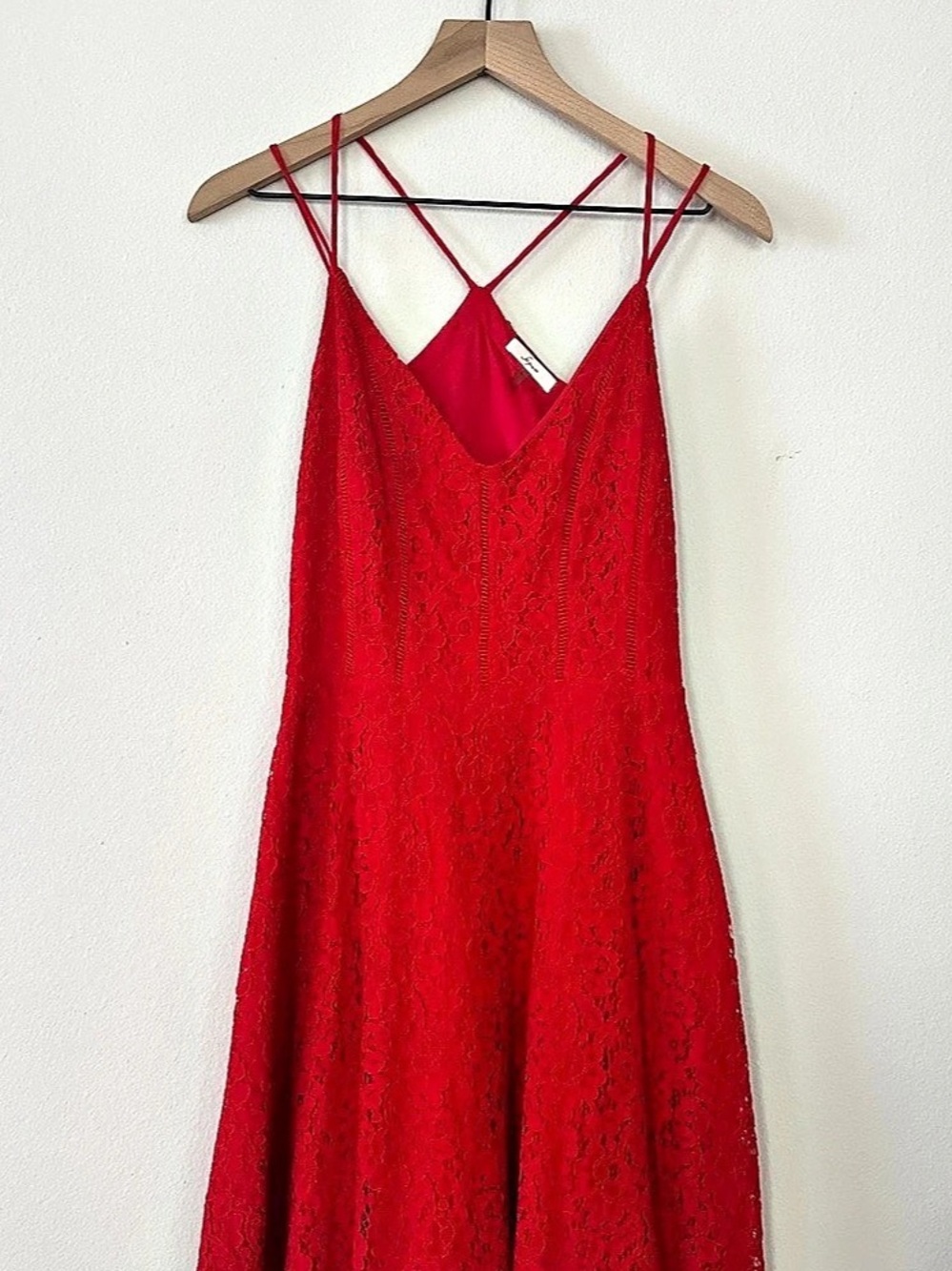 Soprano Red Floral Lace Midi Dress Size Large